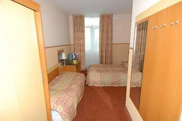 Sander Hotel