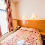 Sander Hotel